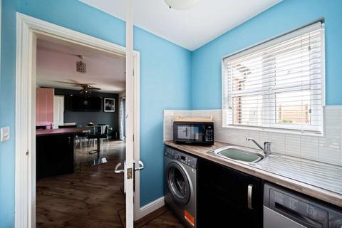 19 Beamish Close, St Helens, WA9 5QJ