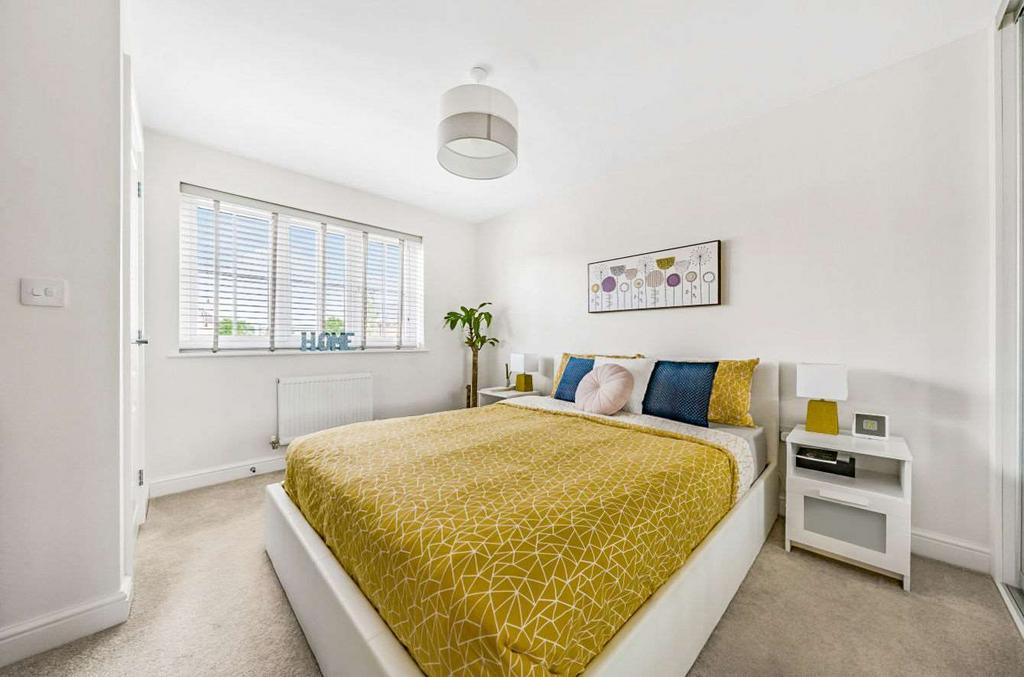 Bedroom 1 (Double with Ensuite)