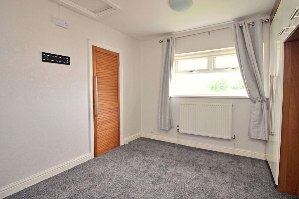 Bedroom 2 (Double)