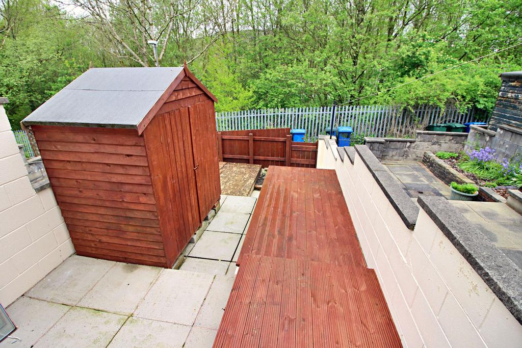 Rear Garden and View