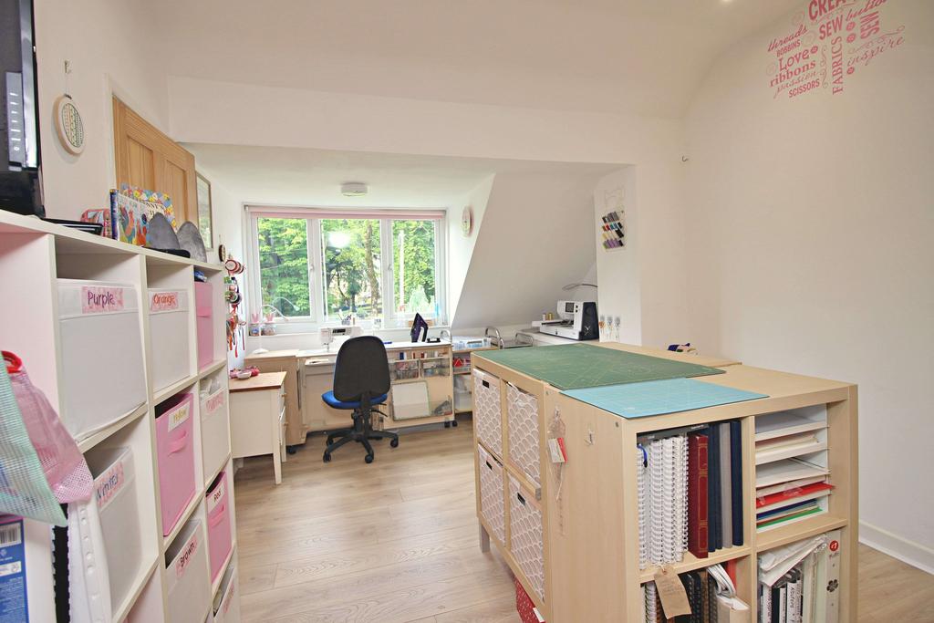 Bedroom 2 (Double)