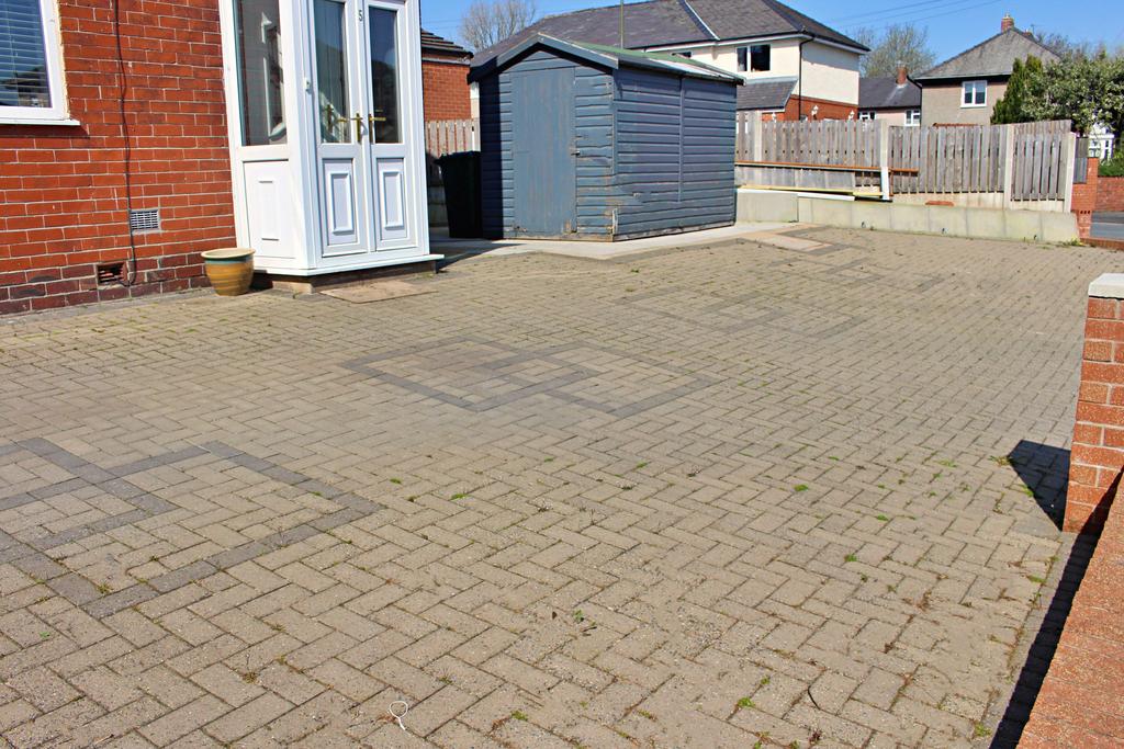 Block Paved Front Drive