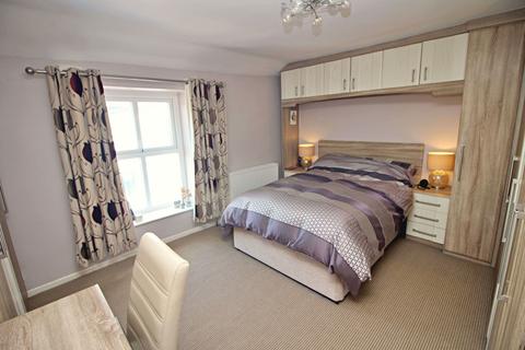 7 Spring Street, Shuttleworth, Bury, BL0 0DS