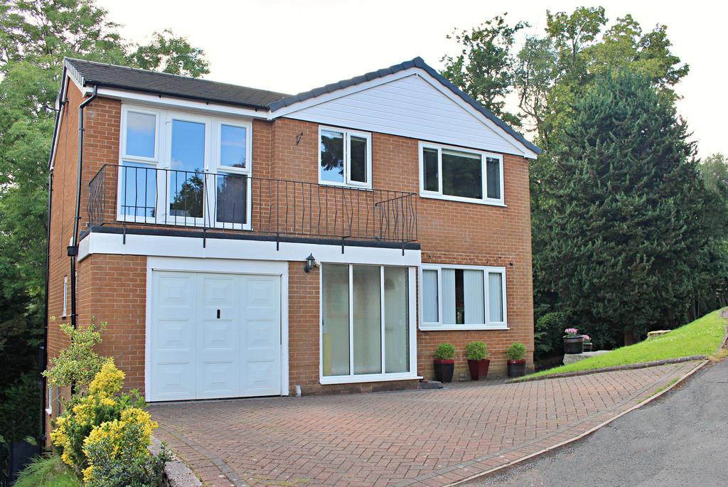 Oaklands Drive, Rawtenstall BB4 6SA 4 bed detached house for sale £