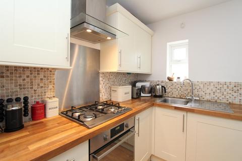 2 bedroom apartment to rent, Hereford Road, Acton, UK, W3