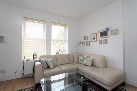 2 bedroom apartment to rent, Hereford Road, Acton, UK, W3