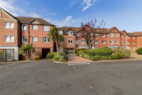2 bedroom retirement property for sale - Farnham Close, London N20