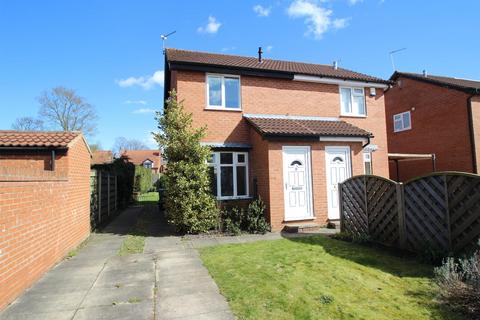 2 bedroom semi-detached house to rent, Waincroft, Strensall, York, YO32