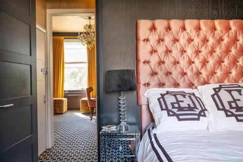 1 bedroom flat for sale - Lancaster Road, Notting Hill Gate, London, W11
