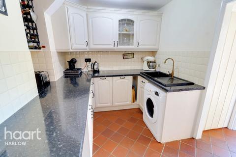 14 Freshwaters, Harlow, CM20 3QB