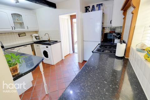 14 Freshwaters, Harlow, CM20 3QB