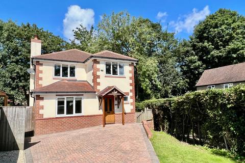 3 bedroom detached house to rent, Boston Spa, Lynton Avenue, LS23