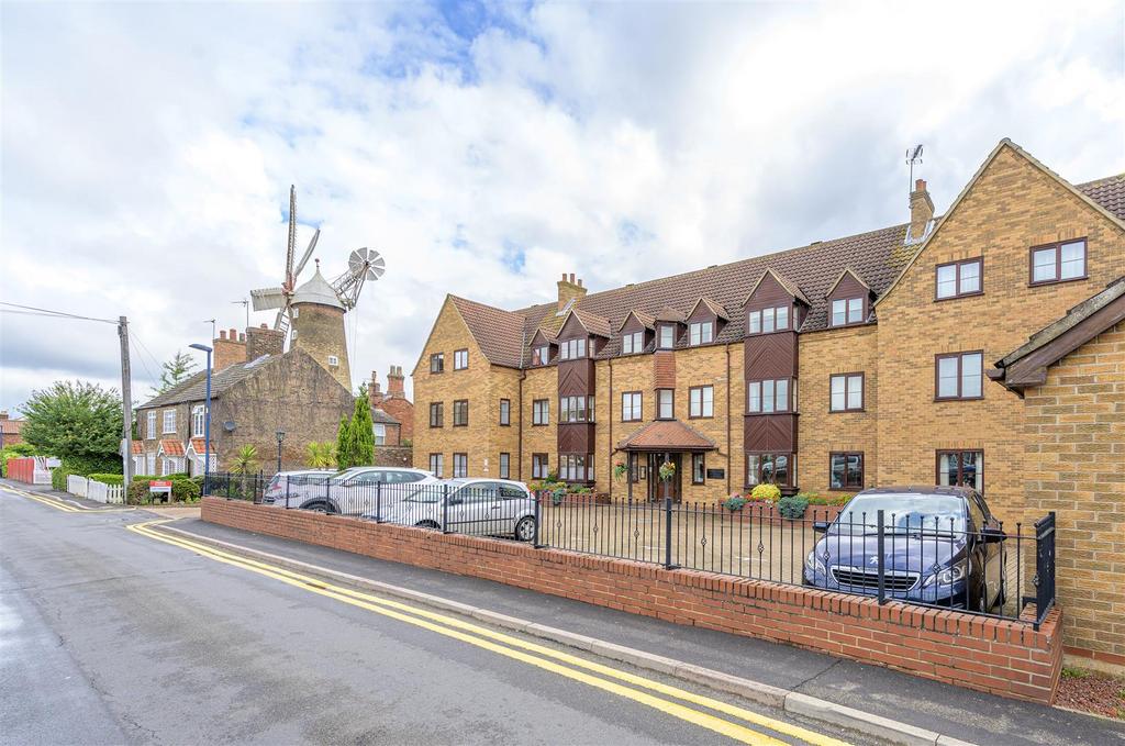 Mill Lodge, Willoughby Road, Boston... 1 bed flat £60,000