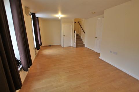 3 bedroom cottage for sale, LONDON ROAD, HORNDEAN
