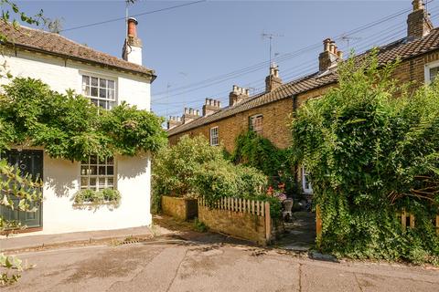 2 bedroom terraced house for sale, Ferry Road, Twickenham, TW1