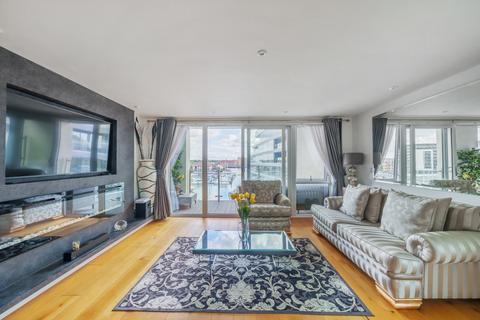 3 bedroom apartment for sale, Maritime Walk, Ocean Village, Southampton, SO14