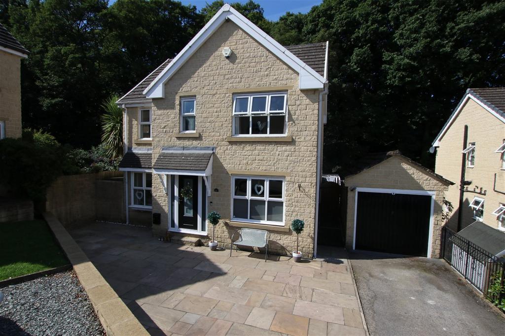 Kenyon Bank, Denby Dale, Huddersfield, HD8 8TF 4 bed detached house for