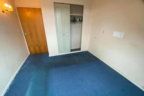 1 bedroom flat for sale - Sunnyhill Court, Sunnyhill Road, Poole, Dorset, BH12 2DT