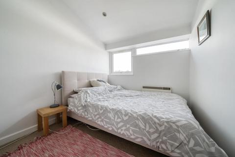 3 bedroom end of terrace house for sale, Windsor,  Berkshire,  SL4