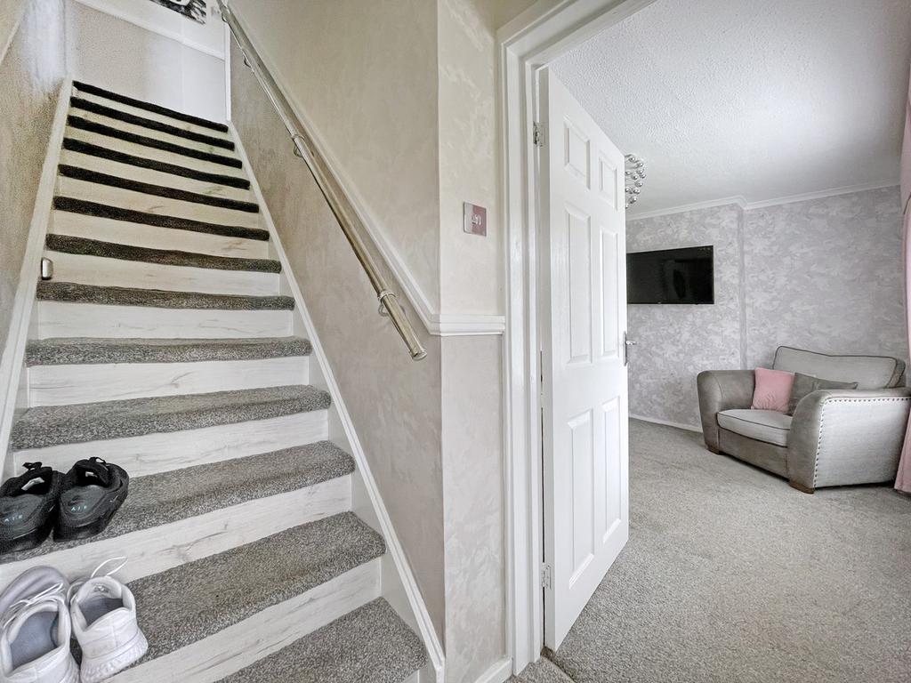 Kelsall Close, Middlesbrough, TS3 3 bed terraced house for sale £70,000