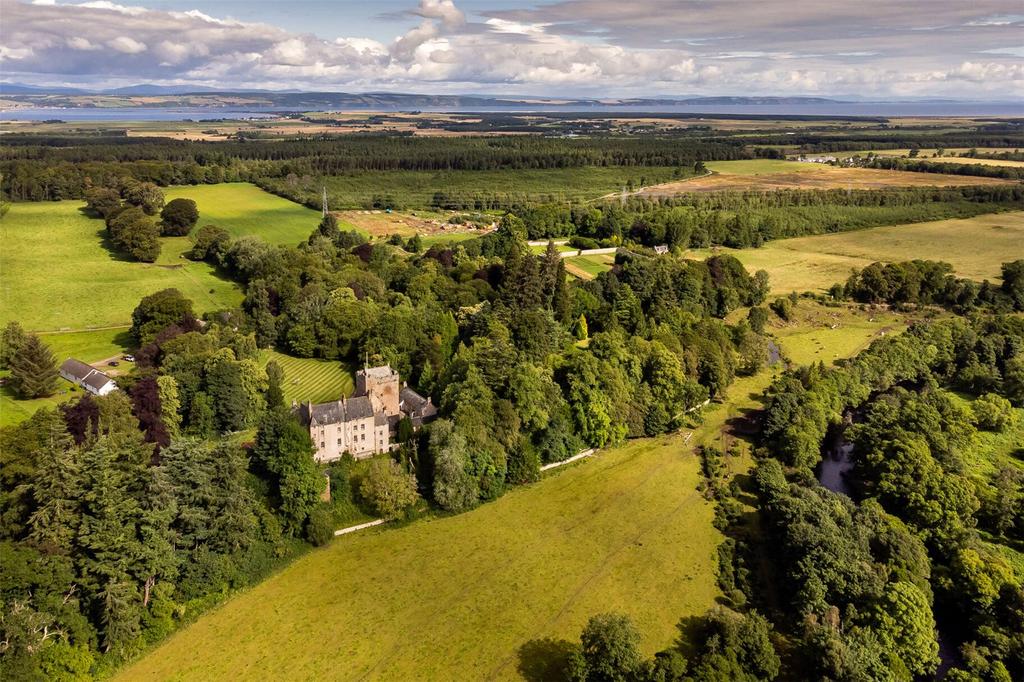 Kilravock Castle