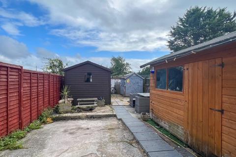 33 Beach Road, Severn Beach, Bristol, BS35 4PE