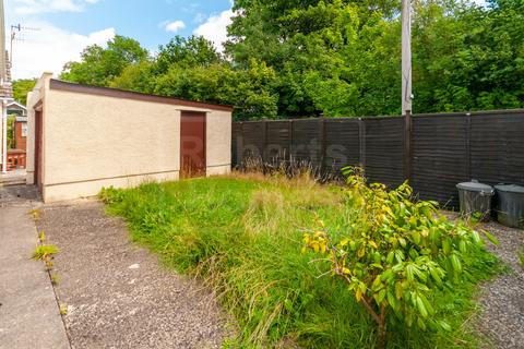 20 Glantawe Park, Ystradgynlais, Swansea, SA9 1AE