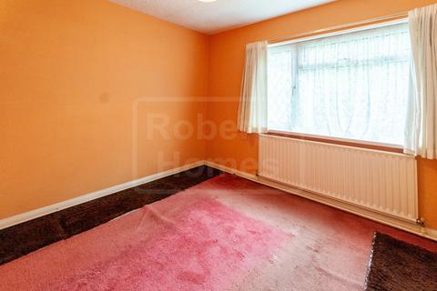 20 Glantawe Park, Ystradgynlais, Swansea, SA9 1AE