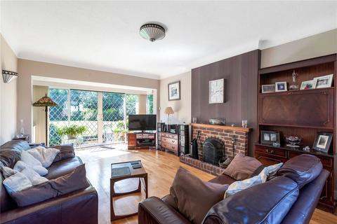 9 Holland Way, Bromley, BR2 7DW