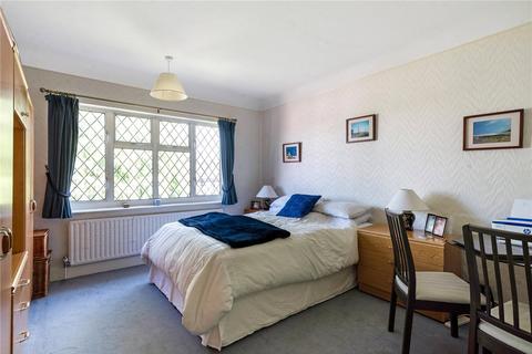 9 Holland Way, Bromley, BR2 7DW