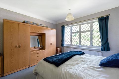 9 Holland Way, Bromley, BR2 7DW