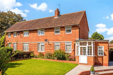 47 Mounthurst Road, Bromley, BR2 7PG