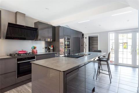 47 Mounthurst Road, Bromley, BR2 7PG