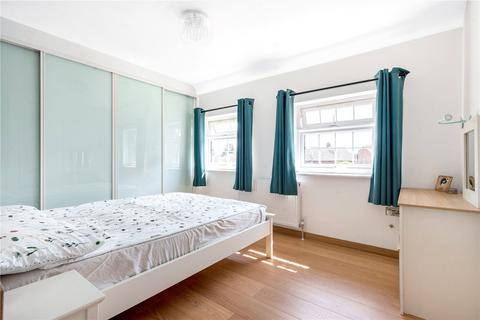 47 Mounthurst Road, Bromley, BR2 7PG