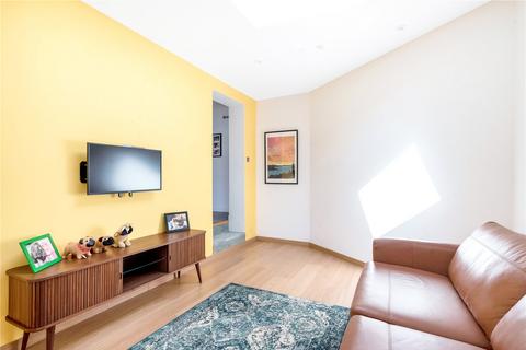 47 Mounthurst Road, Bromley, BR2 7PG