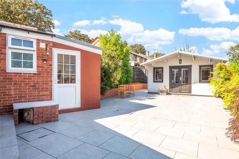 47 Mounthurst Road, Bromley, BR2 7PG
