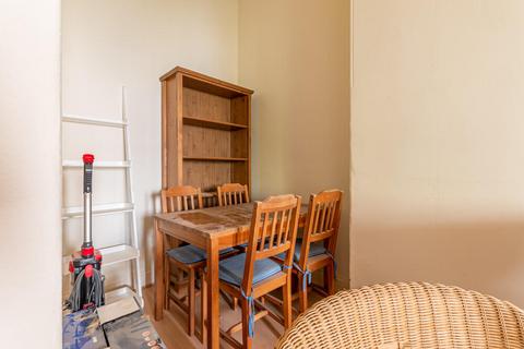 undefined, 1107L Lochrin Place, Edinburgh, EH3 9QS