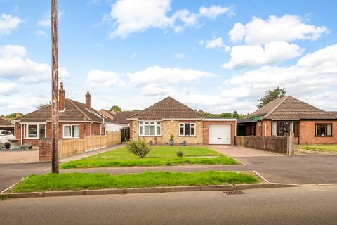 3 bedroom detached bungalow for sale - Lodge Lane, Nettleham, Lincoln, Lincolnshire, LN2