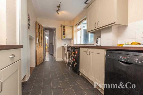3 bedroom semi-detached house for sale - Hall Road, Norwich NR1