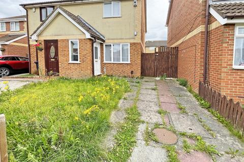 2 bedroom semi-detached house for sale - Netherfields Crescent, Middlesbrough, TS3