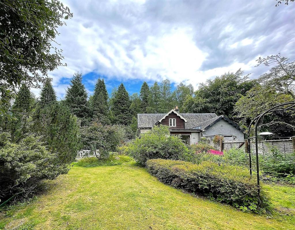 9 Tomich, Cannich, Beauly, Highland, IV4 2 bed semidetached house for