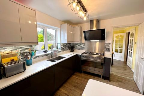 4 bedroom detached house for sale - Ffordd Scott, Birchdale, Birchgrove, Swansea, City And County of Swansea. SA7 9GB