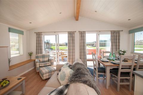3 bedroom park home for sale - Maesmawr Farm Resort, Moat Lane, Caersws, Powys, SY17