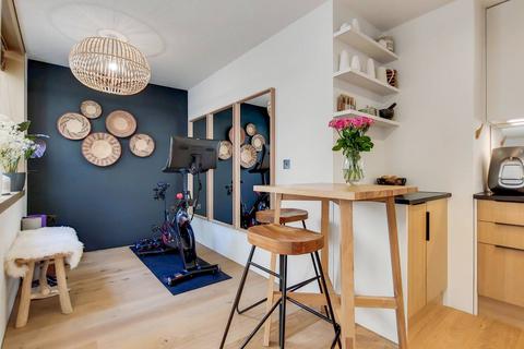 Flat 2, 1 Penfold Place, London, NW1 6RJ