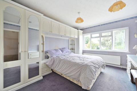 4 Minstead Way, New Malden, KT3 5JH