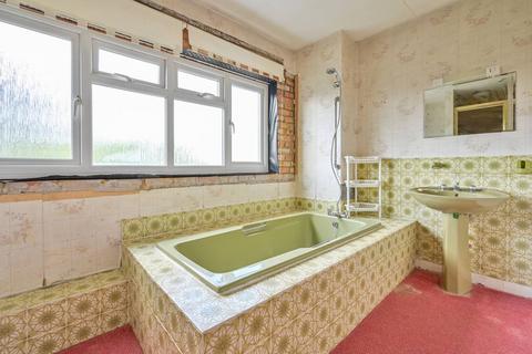 4 Minstead Way, New Malden, KT3 5JH