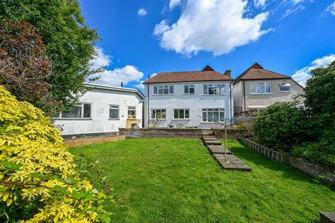 4 Minstead Way, New Malden, KT3 5JH