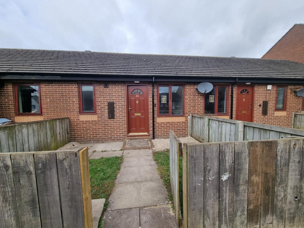 1 bedroom Terraced Bungalow for rent