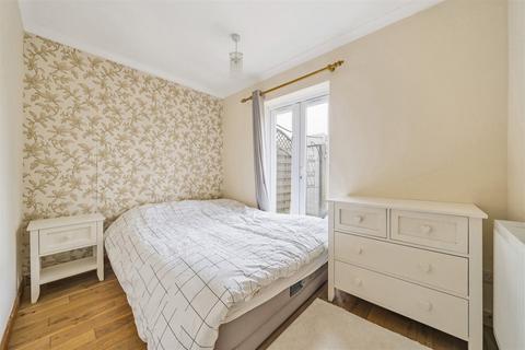 2 bedroom bungalow for sale - Carlton Avenue, Rose Green, Bognor Regis, PO21