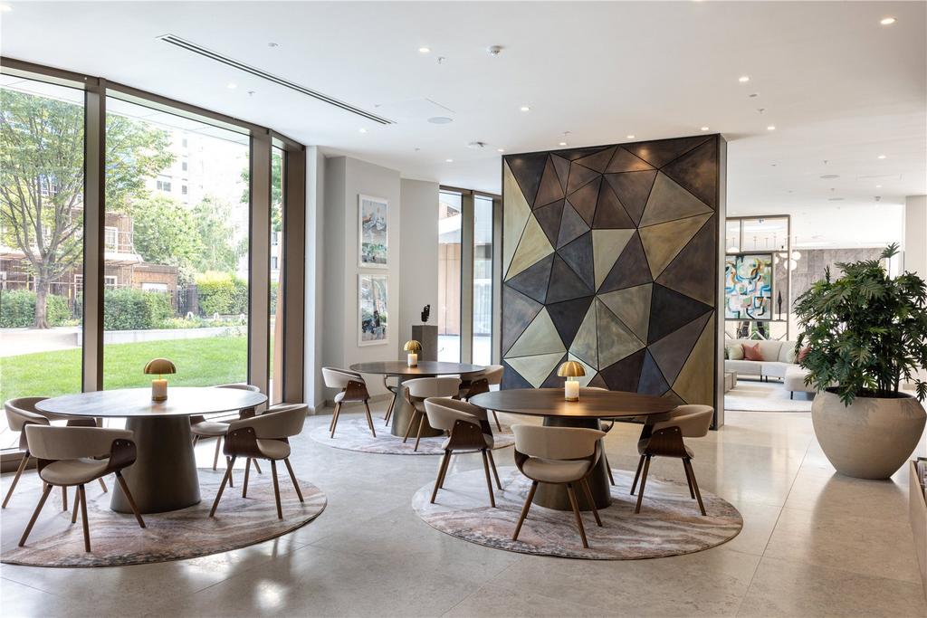 Residents Lounge 3